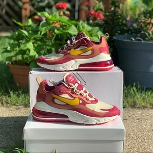 ❗️SOLD❗️Nike Air Max 270 React sneaker